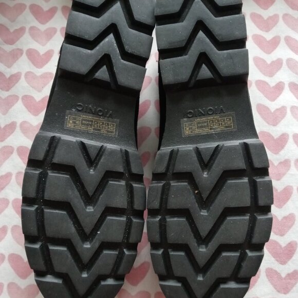 Vionic Finley  Black Suede Tassel Loafers Size 11 - Picture 2 of 3